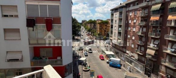 1 bedroom Apartment in Rome, Italy No. 357494 11
