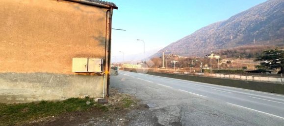 Studio in Tirano, Italy No. 97068 10