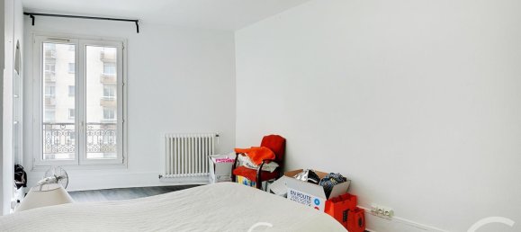 2 chambres Appartement à Paris, France No. 176437 6