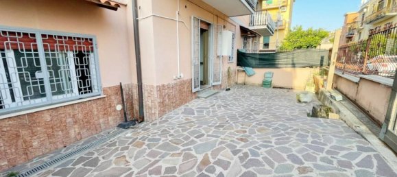 1 bedroom Apartment in Rome, Italy No. 98394 3