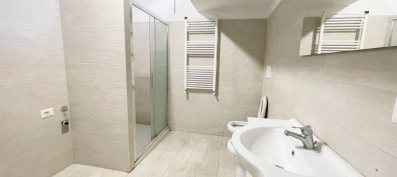 1 bedroom Apartment in Rome, Italy No. 98394 17