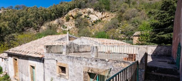 مستودع في Bronte, Italy 811متر مربع رقم 162685 23