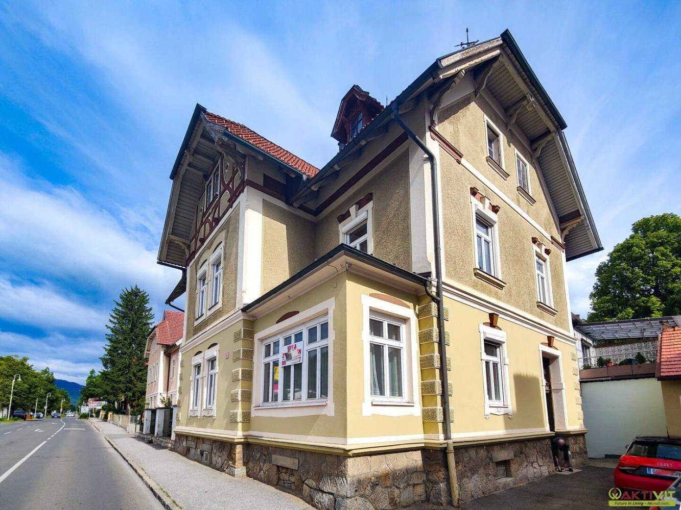 Таунхаус с 9 комнатами в Юденбург, Австрия № 228694