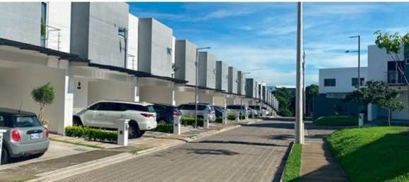 3 Schlafzimmer Eigentumswohnung in San Jose, Costa Rica, Nr. 218 3