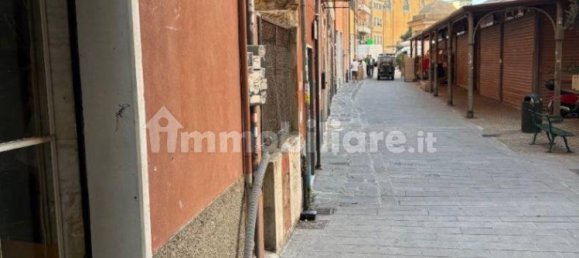 1 room Commercial property in Genoa, Italy No. 329988 6