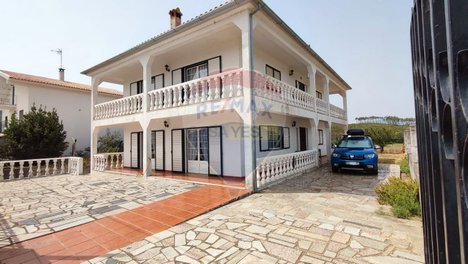 4 Schlafzimmer Villa in Paul, Portugal, Nr. 160750