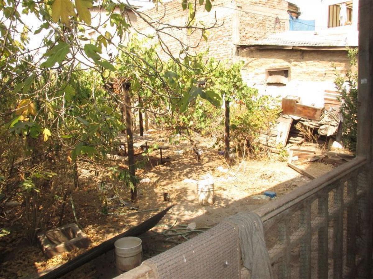  قطعة أرض في Santiago, Chile رقم 586