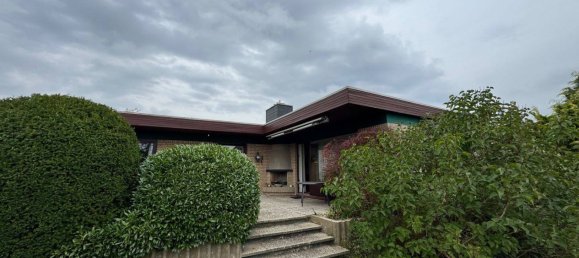 3 bedrooms Bungalow in Stormarn, Germany No. 351140 2