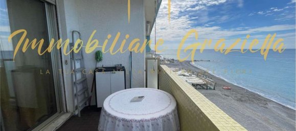 2-salle Appartement à Vallecrosia, Italy No. 94896 9