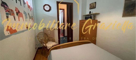 2-salle Appartement à Vallecrosia, Italy No. 94896 11