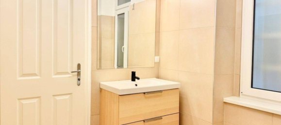 2 rooms Apartment in Josefstadt, Austria No. 137581 9