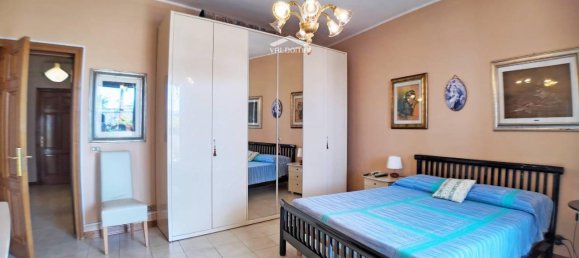 Casa de 7 habitaciónes en Melendugno, Italy No. 25507 11