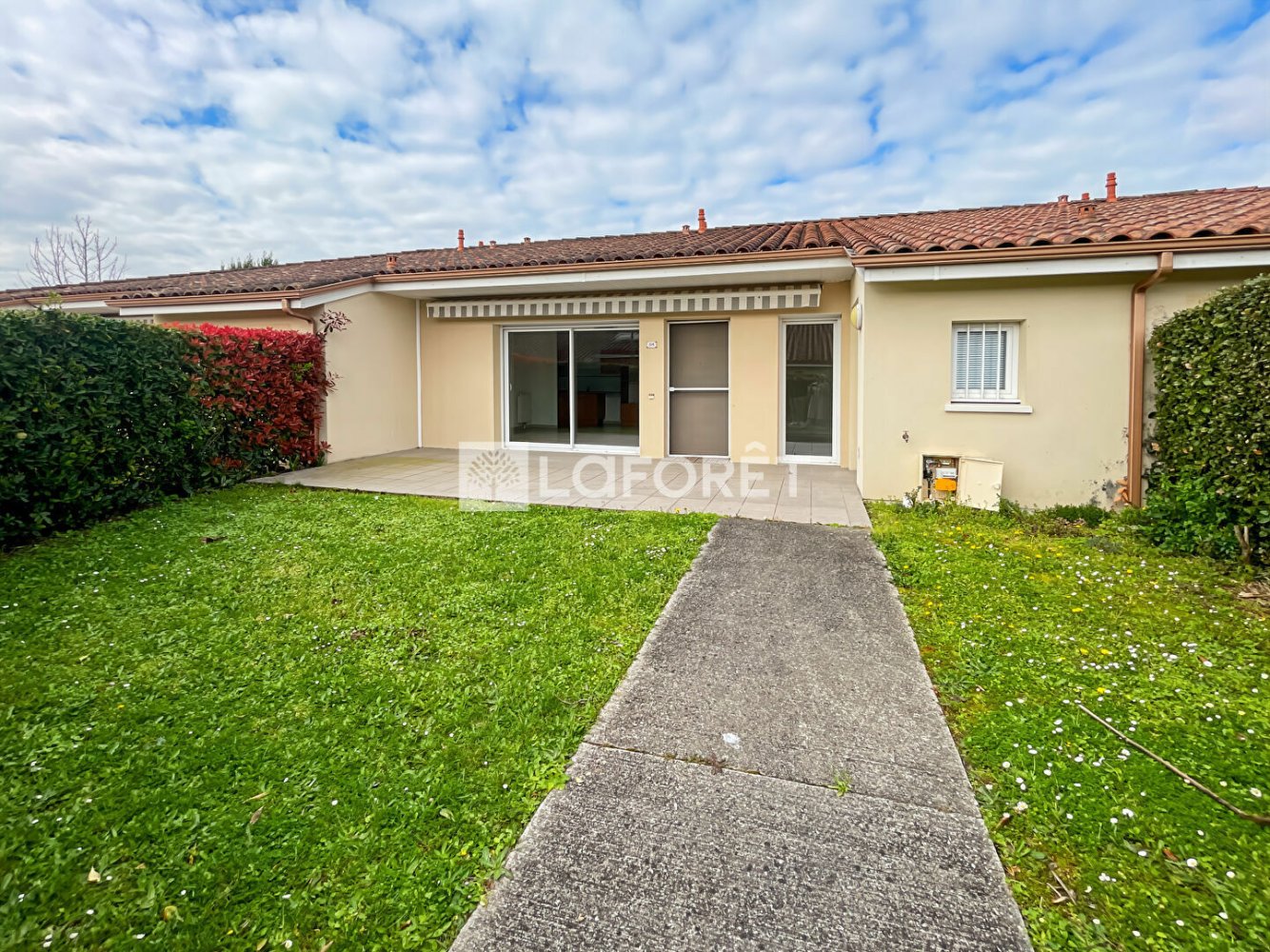 1 bedroom House in Izon, France No. 113294