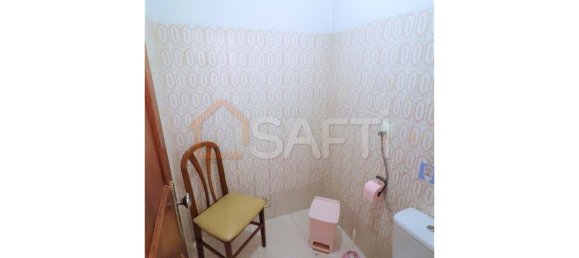 64m² Commercial property in Oeiras, Portugal No. 80307 8