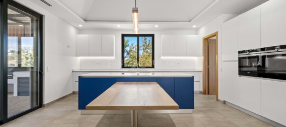 4 Schlafzimmer Villa in Loule, Portugal, Nr. 312837 13