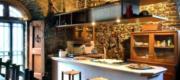 8 bedrooms House in Villafranca in Lunigiana, Italy No. 205715 29