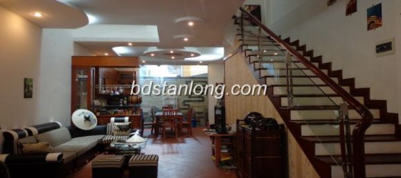 4 bedrooms House in Tay Ho, Vietnam No. 2780 2