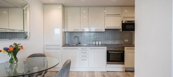 2 bedrooms Apartment in Sutton, United Kingdom No. 13524 2