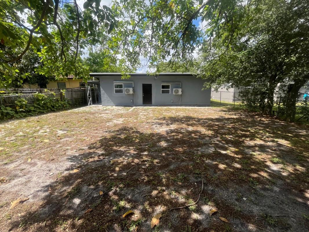 4 dormitorios villa en venta en Miami, Miami-Dade, Florida, USA № 613801