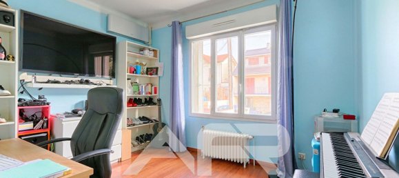 5 bedrooms House in Houilles, France No. 185676 5