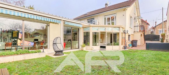 5 bedrooms House in Houilles, France No. 185676 10