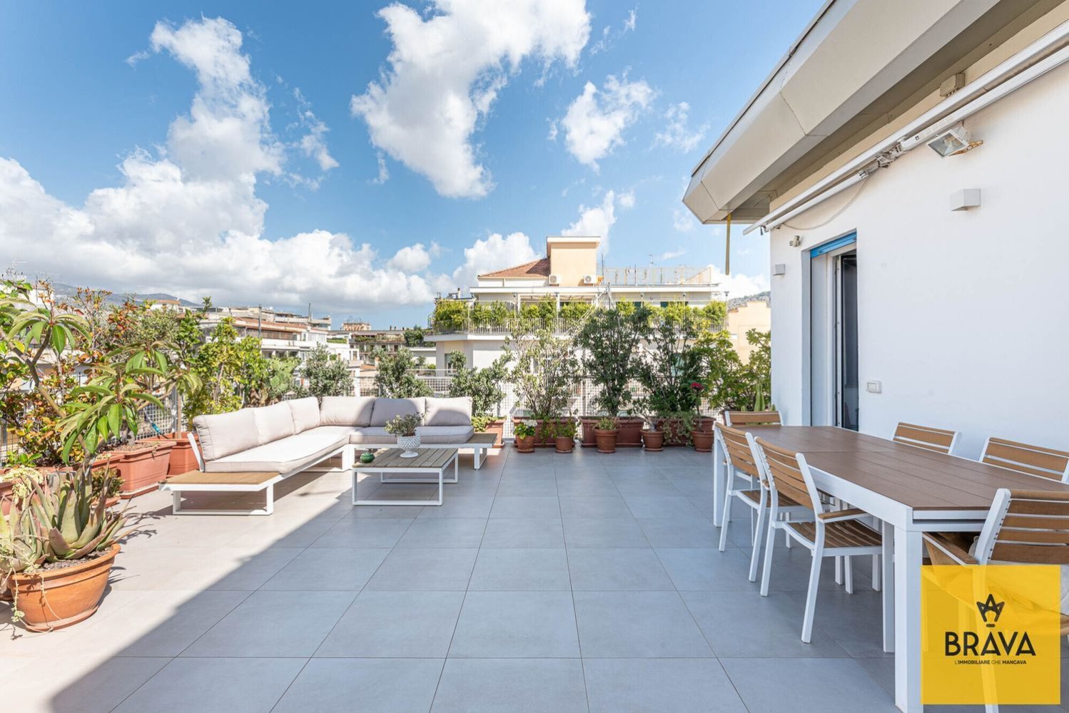 5 bedrooms Penthouse in Palermo, Italy No. 330287