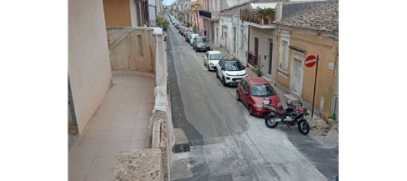 2 Schlafzimmer Haus in Canicattini Bagni, Italy, Nr. 290208 23