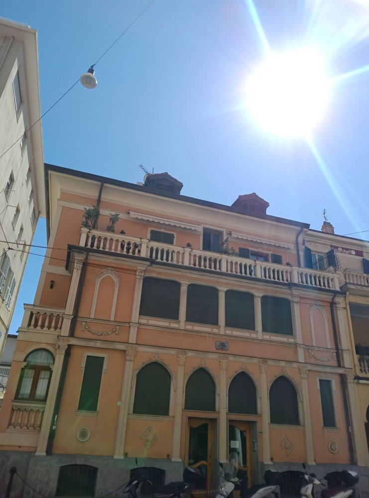 2 rooms Apartment in Bordighera, Italy No. 272358