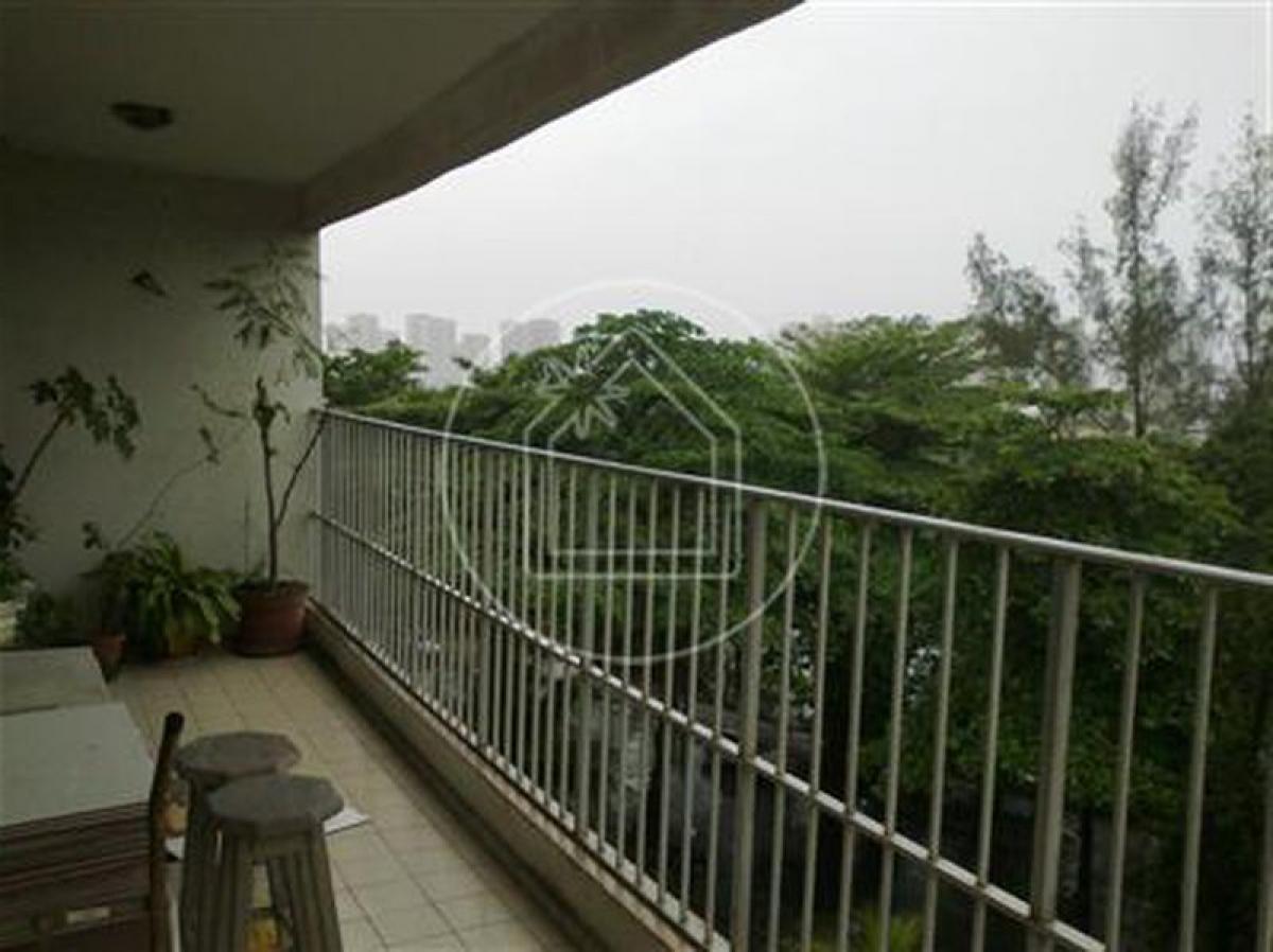 3 bedrooms Apartment in Rio de Janeiro, Brazil No. 545328