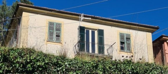 8 rooms House in Pignone, Italy No. 126987 8