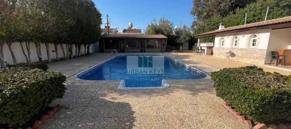 3 bedrooms Villa in Lakatamia, Cyprus No. 20377 8