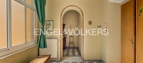 2 bedrooms Apartment in Carrara, Italy No. 320552 6