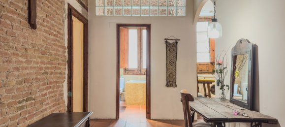 2 Schlafzimmer Wohnung in Ciutat Vella, Spain, Nr. 28226 2