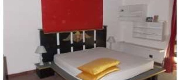 2 rooms Apartment in Limbiate, Italy No. 185240 6