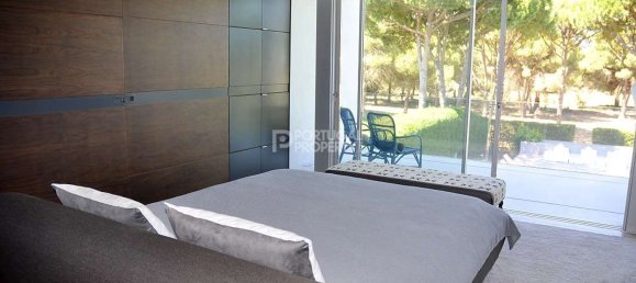 4 bedrooms House in Quarteira, Portugal No. 121973 3