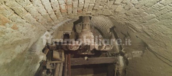 3 bedrooms House in Morro d'Oro, Italy No. 281038 9