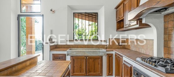 6غرفة منزل في Vinci, Italy رقم 132094 18