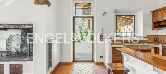 6غرفة منزل في Vinci, Italy رقم 132094 22