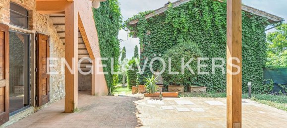 6غرفة منزل في Vinci, Italy رقم 132094 14