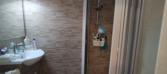 3 rooms Apartment in Bari, Italy No. 124944 8