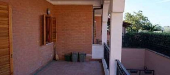 4 rooms Apartment in Rome, Italy No. 198691 12