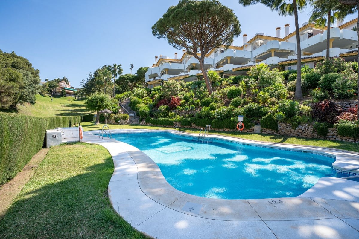 Квартира с 3 спальнями в Михас, Испания № 53858