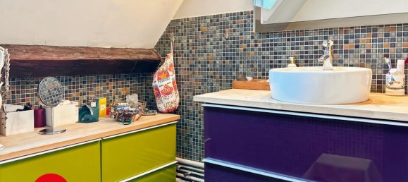 5 bedrooms House in Vernon, France No. 325754 28