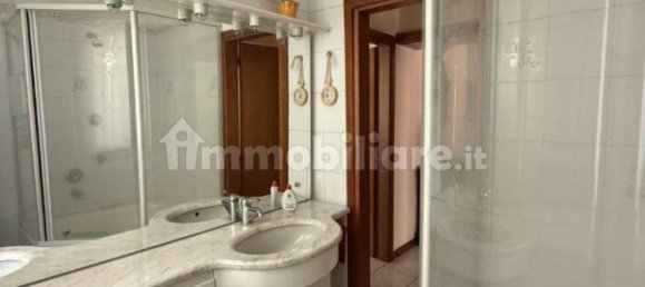 2 bedrooms Apartment in Milan, Italy No. 317744 40