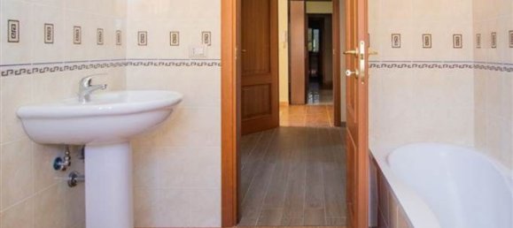 3 bedrooms Apartment in Atina, Italy No. 343400 15