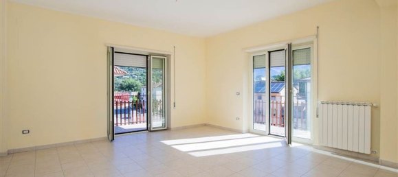 3 bedrooms Apartment in Atina, Italy No. 343400 5