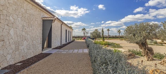 3 bedrooms Villa in Campos, Spain No. 16239 23