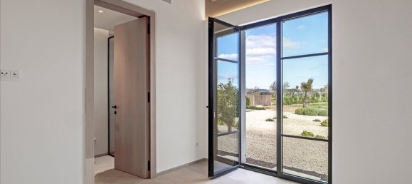 3 bedrooms Villa in Campos, Spain No. 16239 19