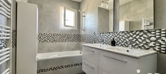 3 bedrooms House in Cavaillon, France No. 338504 16