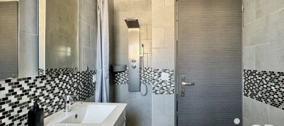 3 bedrooms House in Cavaillon, France No. 338504 17